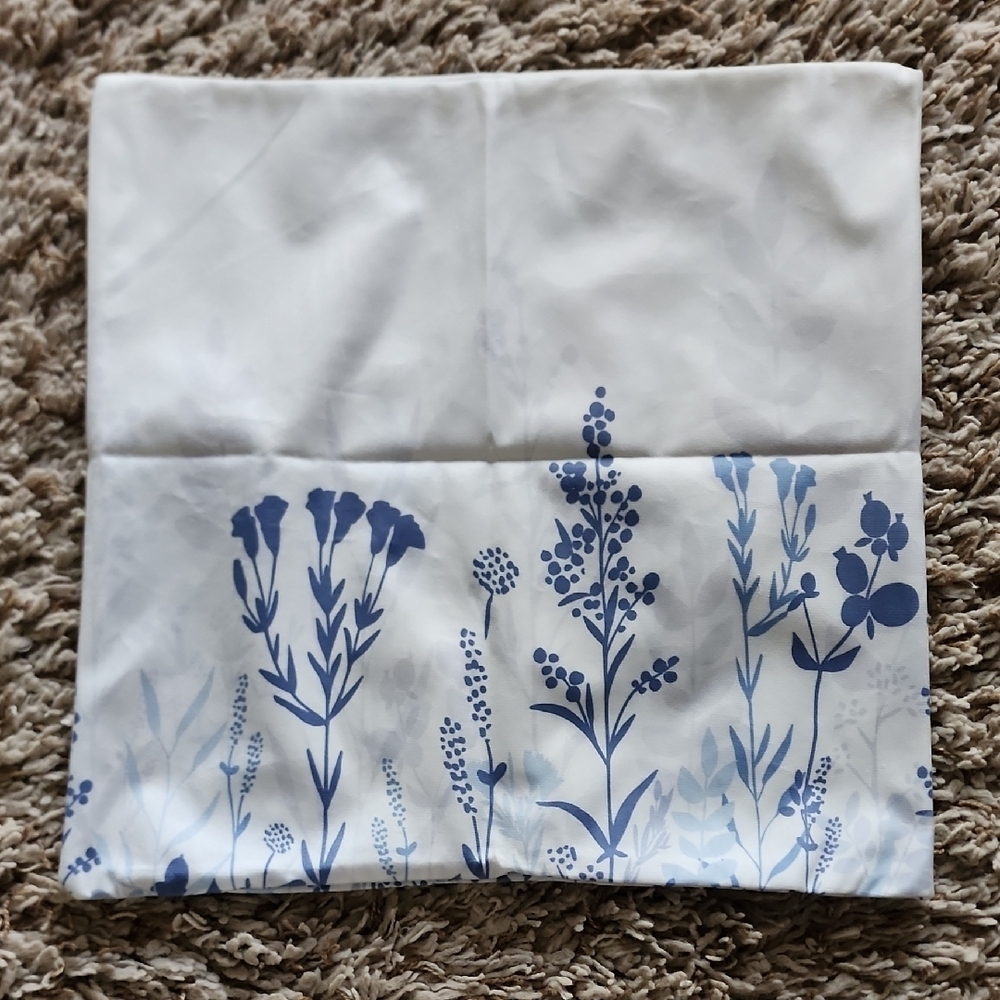 Floral Blue and White Pillow Cover